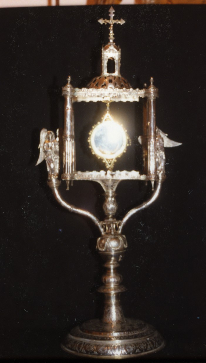 Ostensorio architettonico