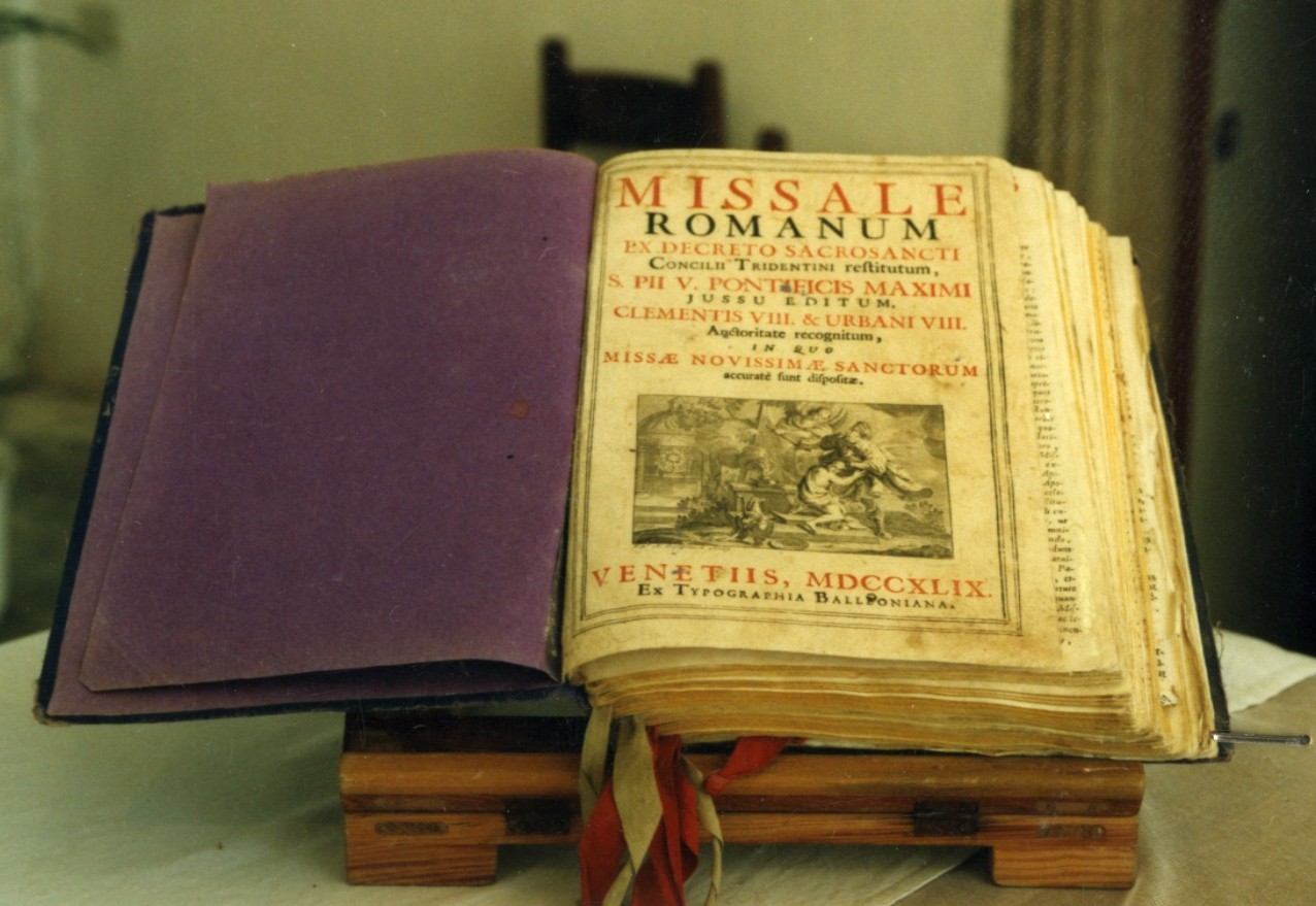 Coperta di libro liturgico