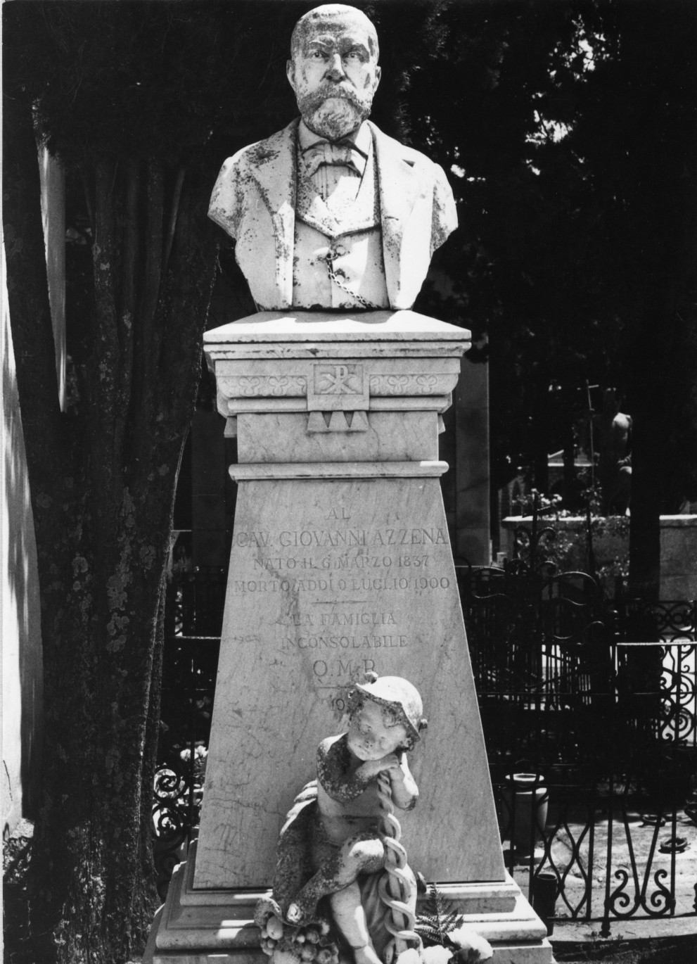 Busto del defunto e mercurio (monumento funebre)