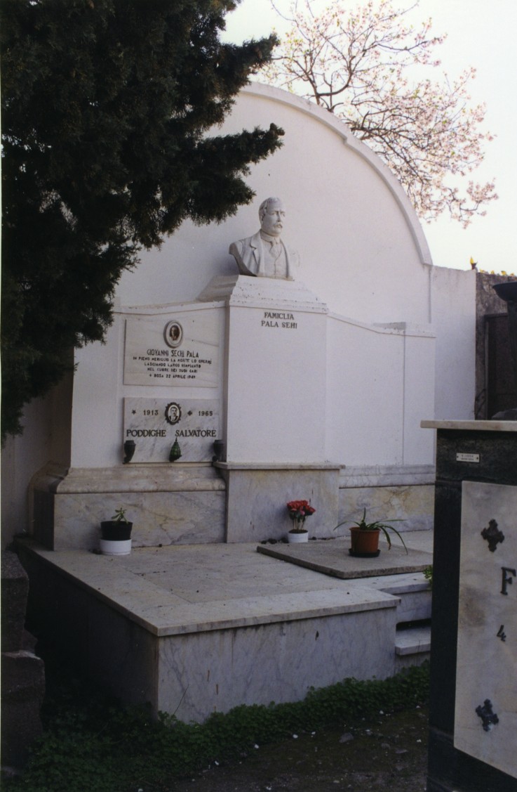 Monumento funebre