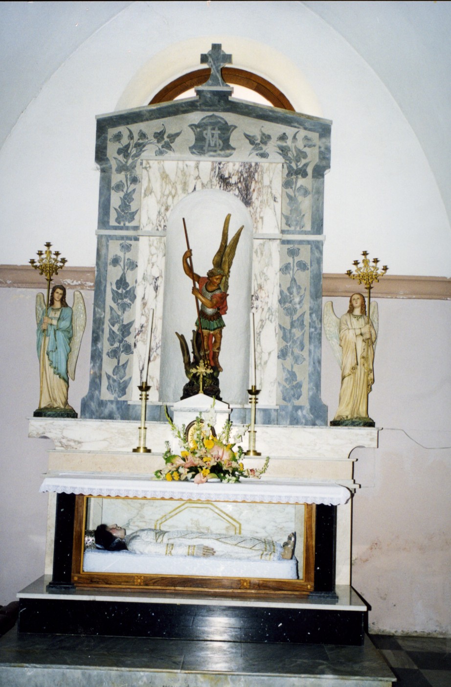 Altare