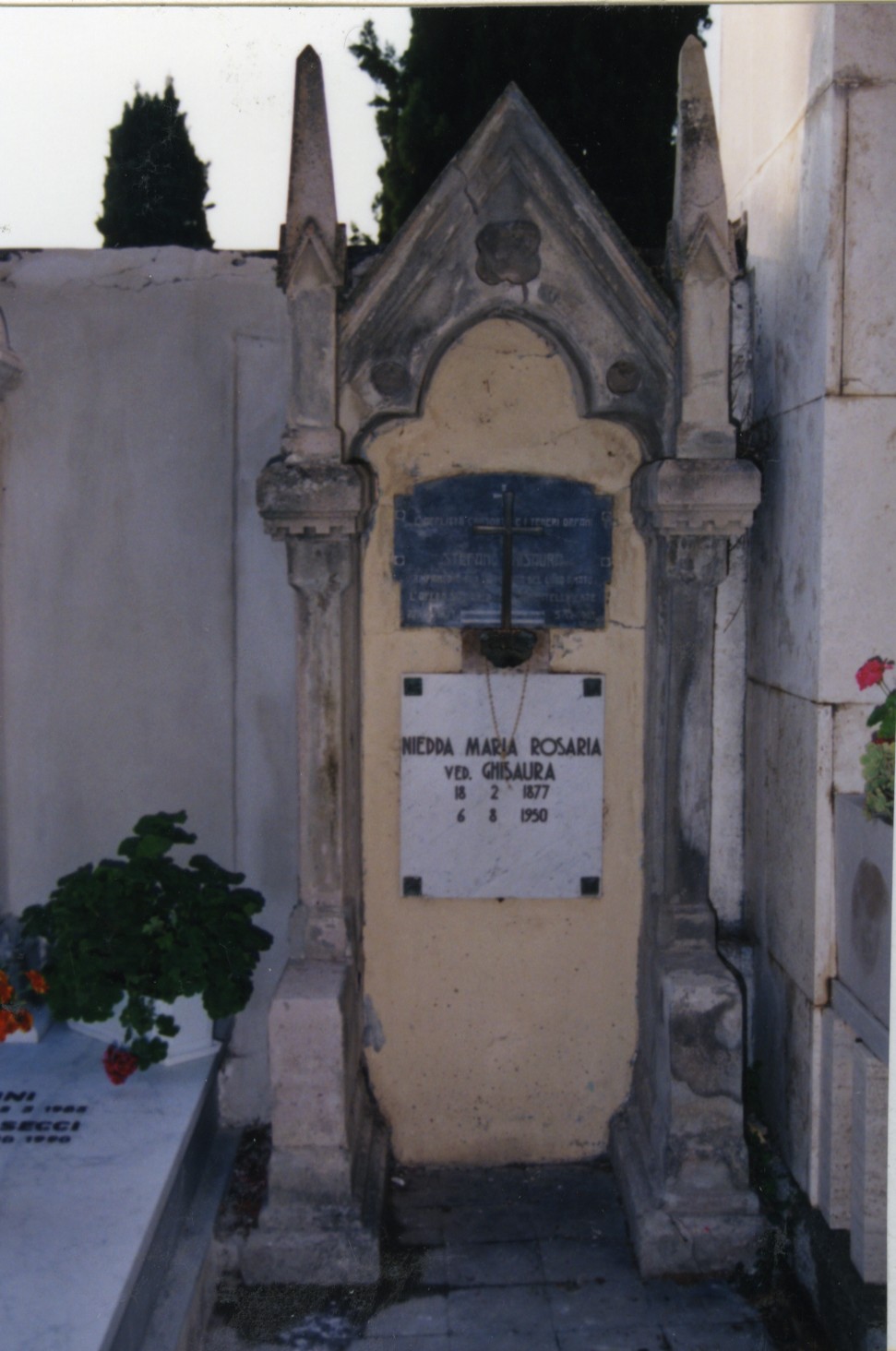 Monumento funebre