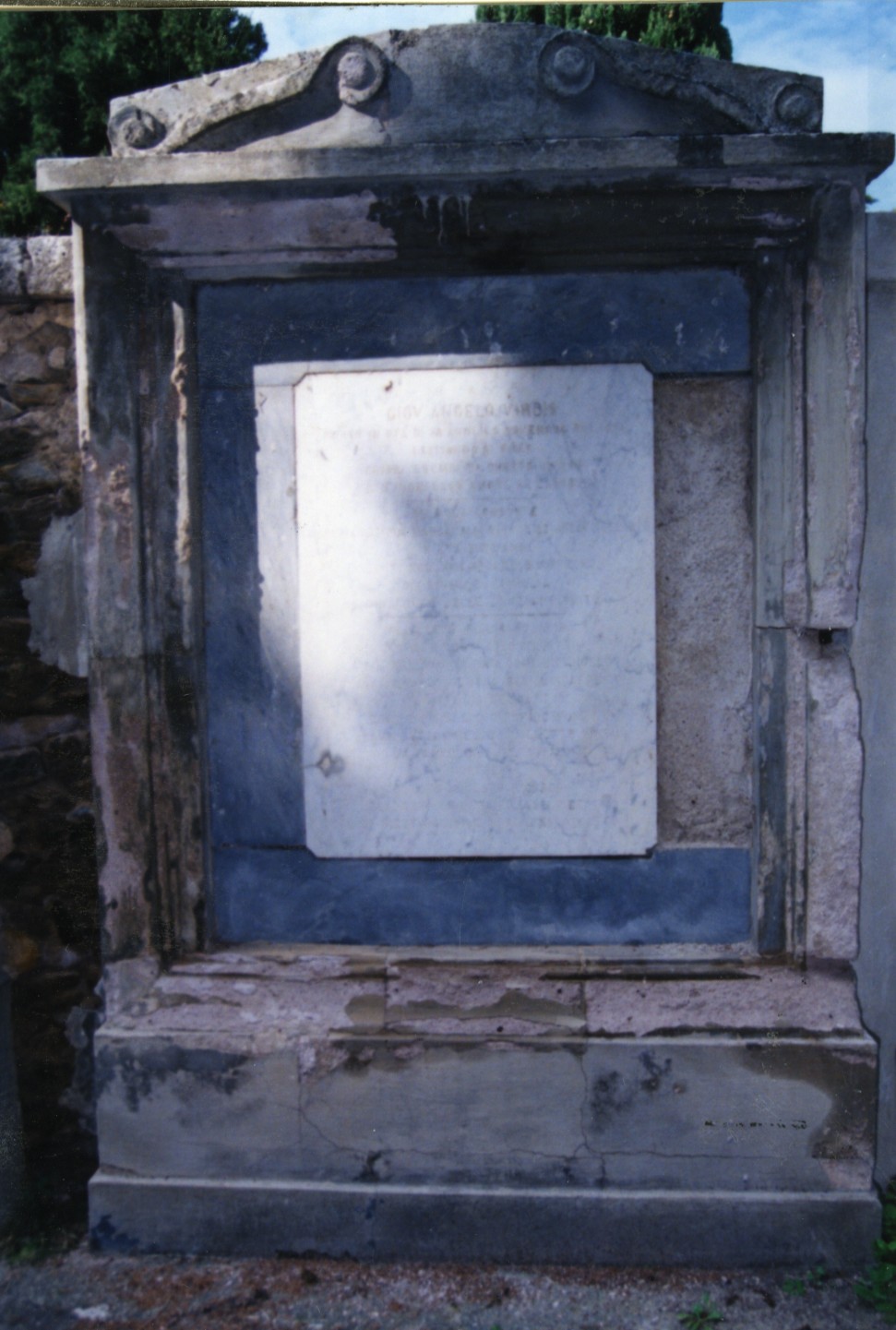 Monumento funebre - a edicola