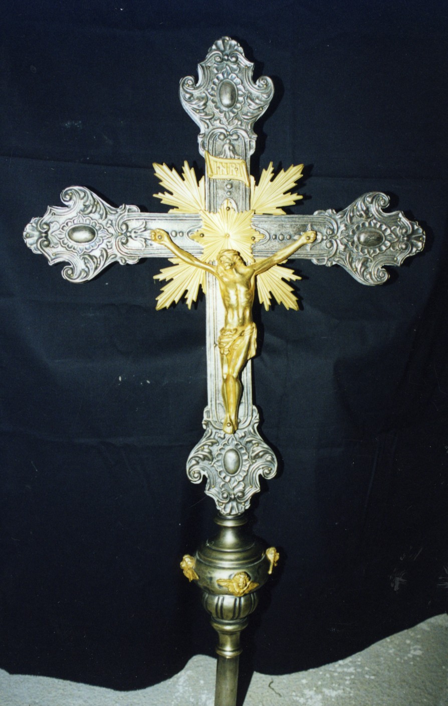 Croce processionale