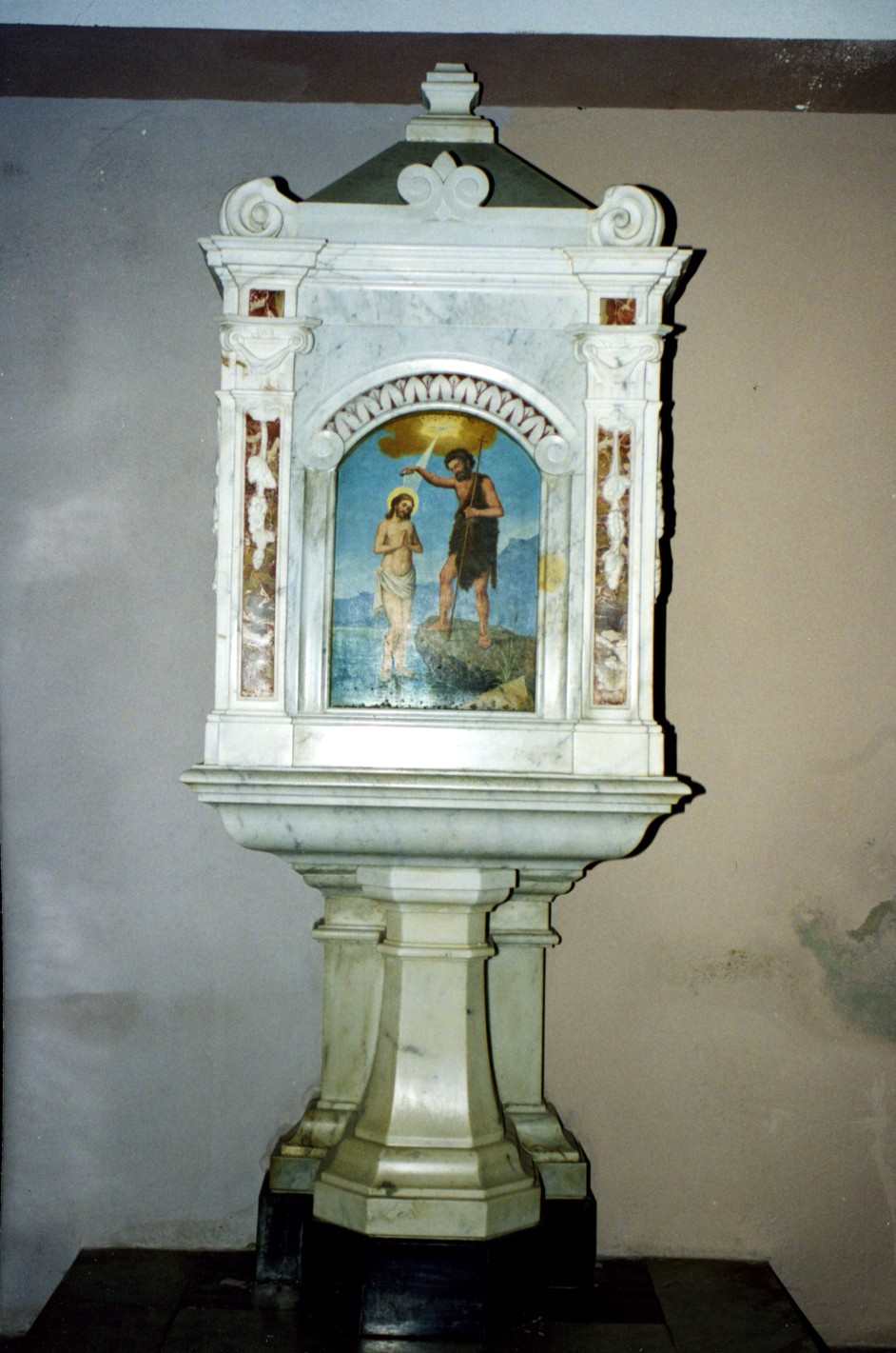 Fonte battesimale