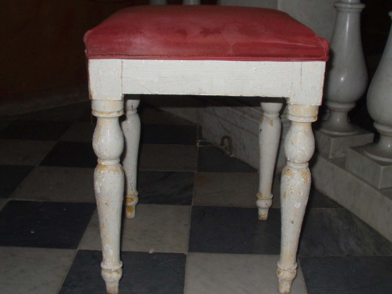 Sgabello, serie