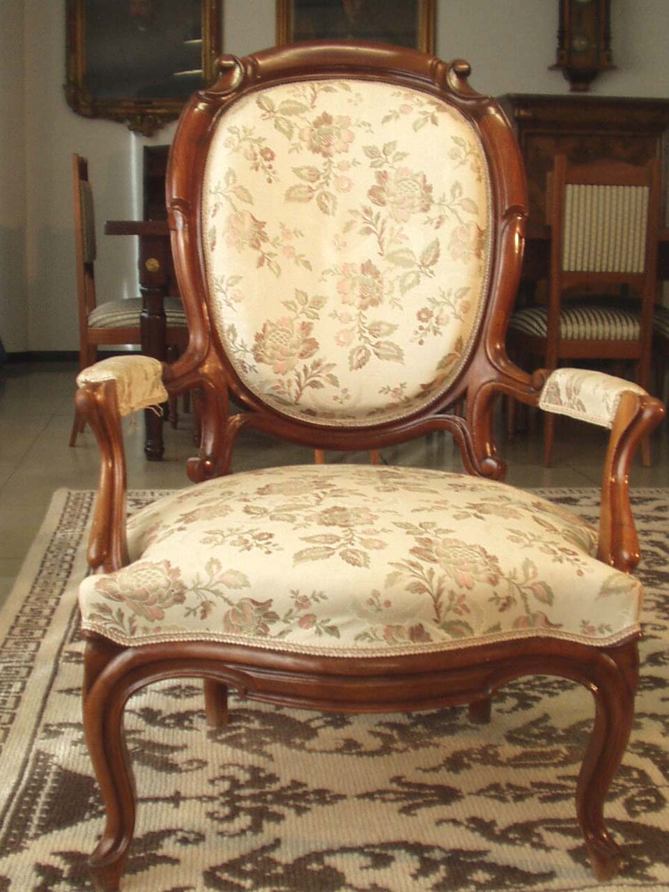 Poltrona, serie