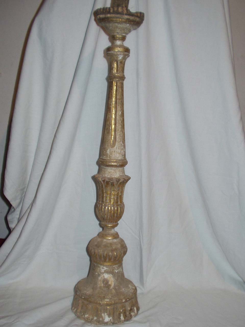 Candeliere d'altare, serie
