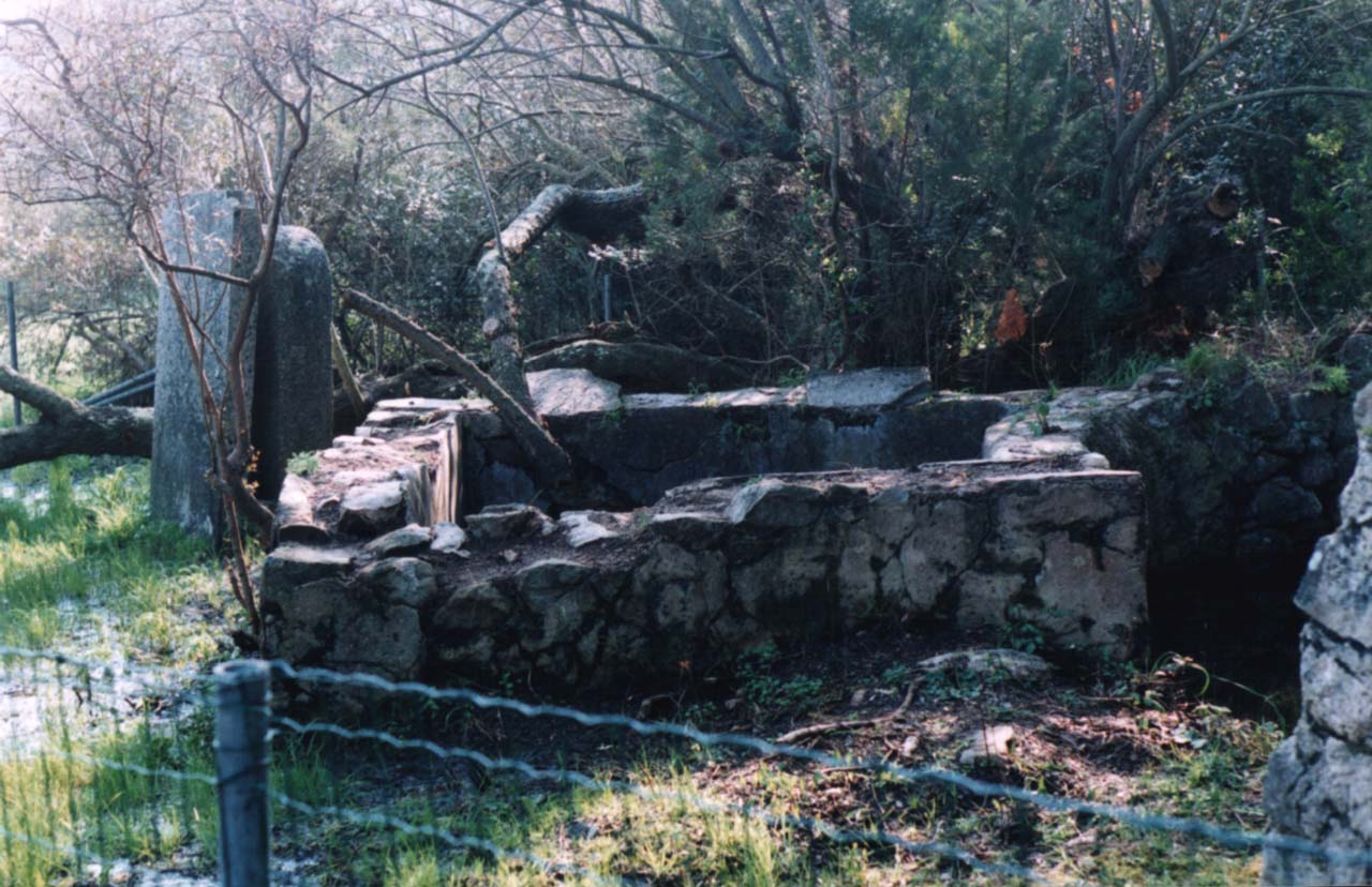 monumento funebre - ambito sardo (inizio sec. XX)