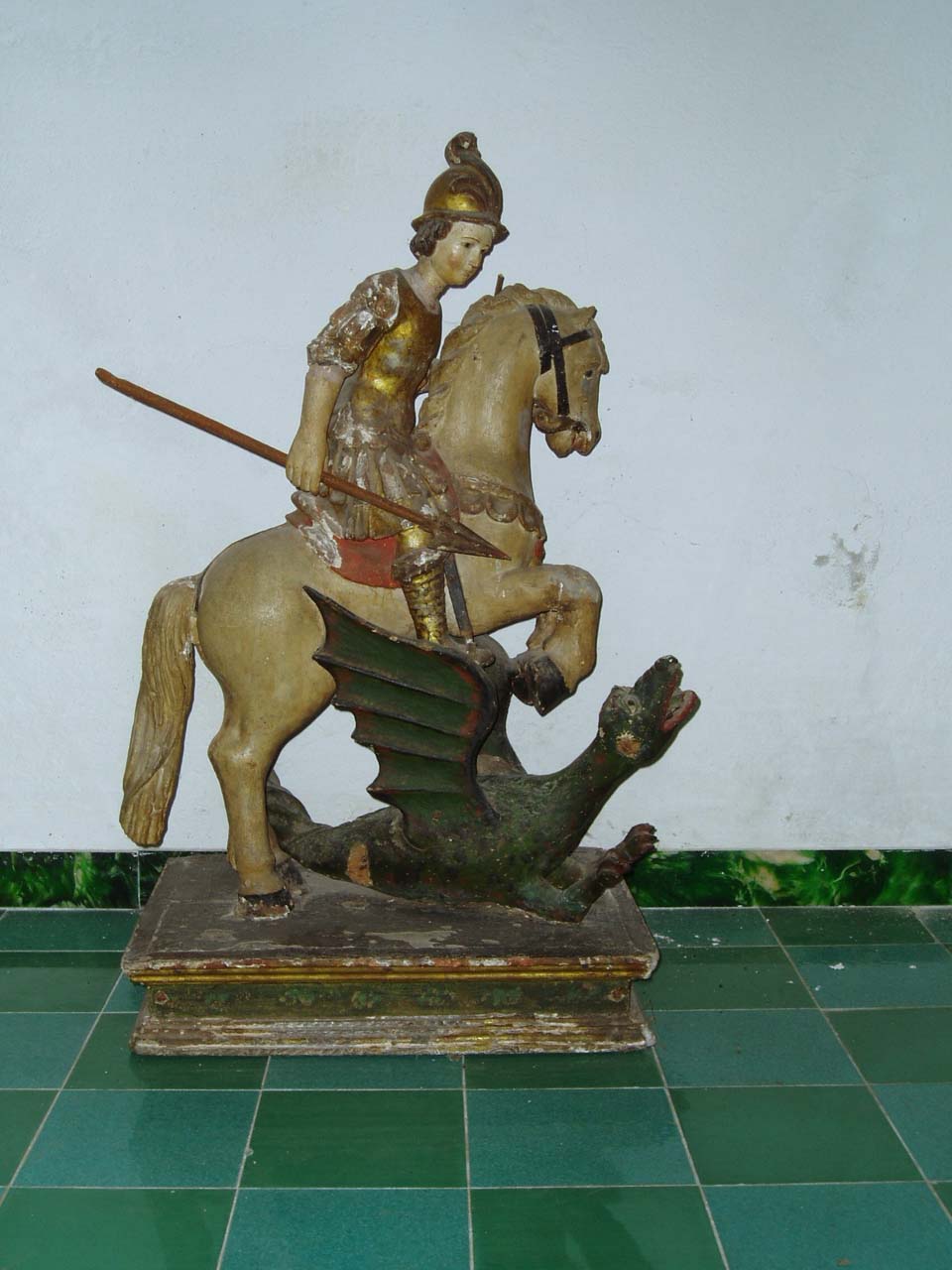 San giorgio e il drago (statua)