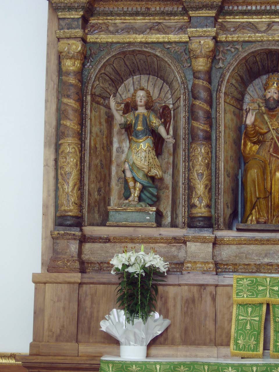 San gabriele arcangelo (statua)