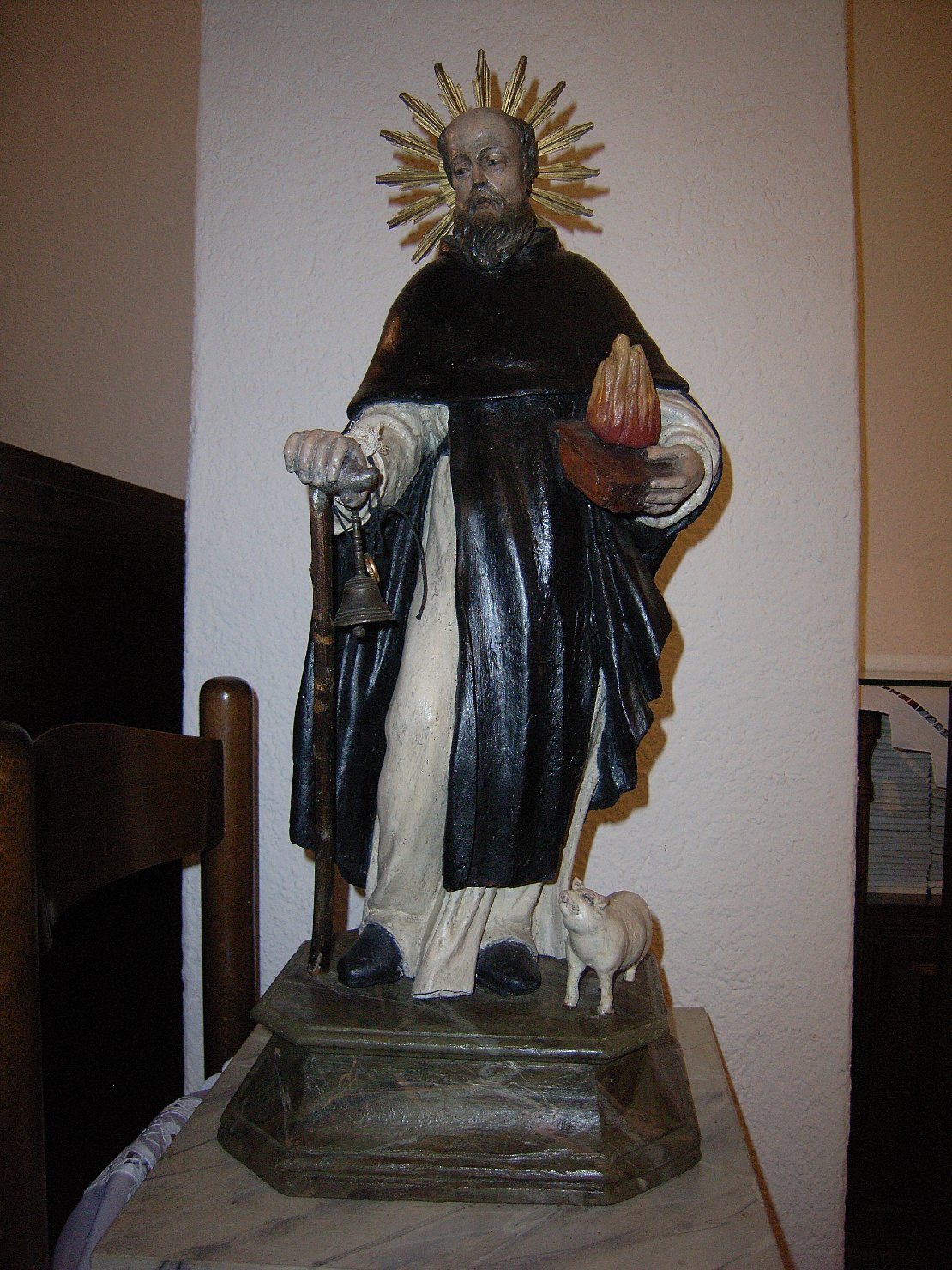 Sant'antonio abate (statua)