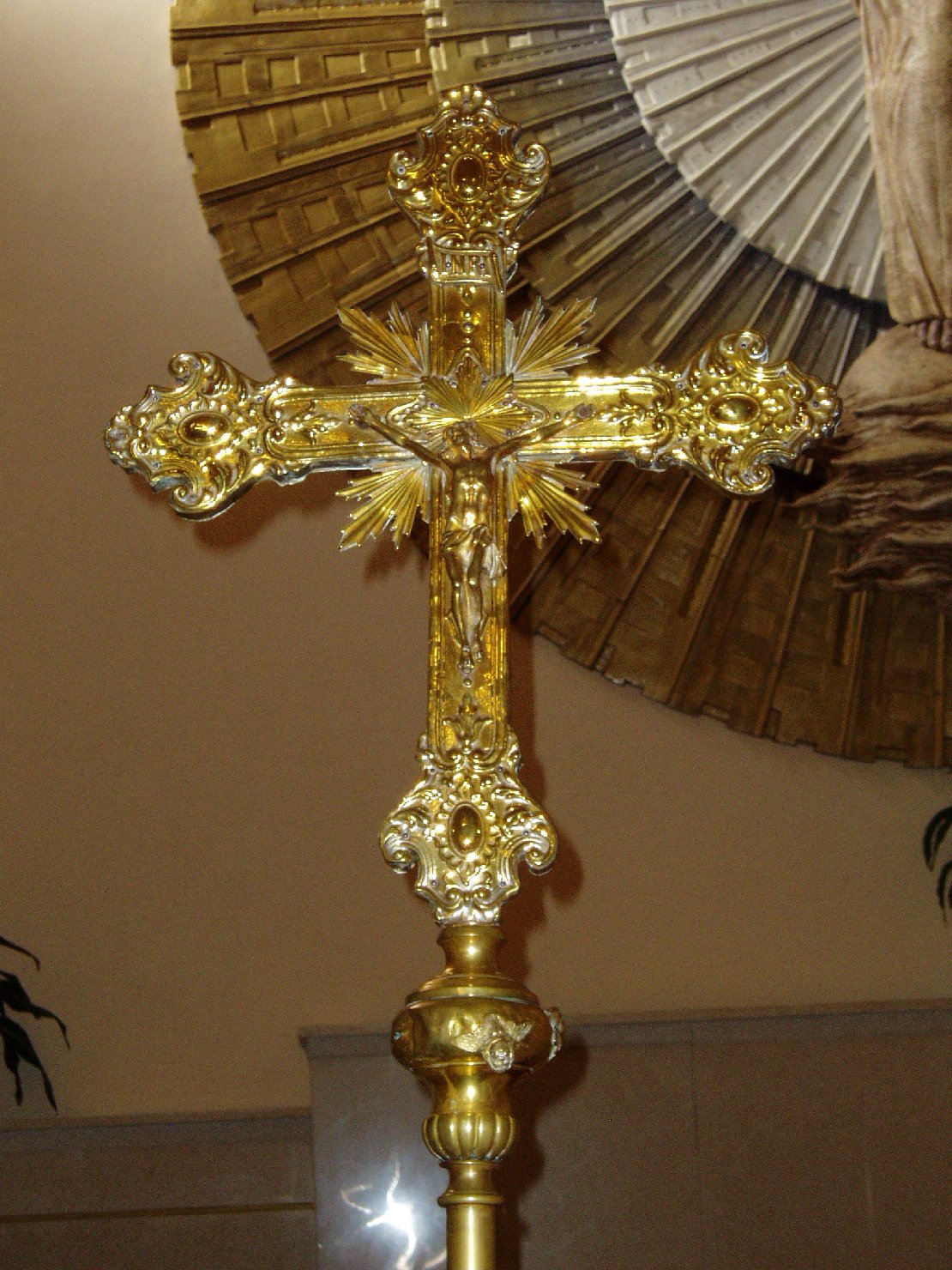 croce processionale - ambito italiano (prima metà sec. XX)
