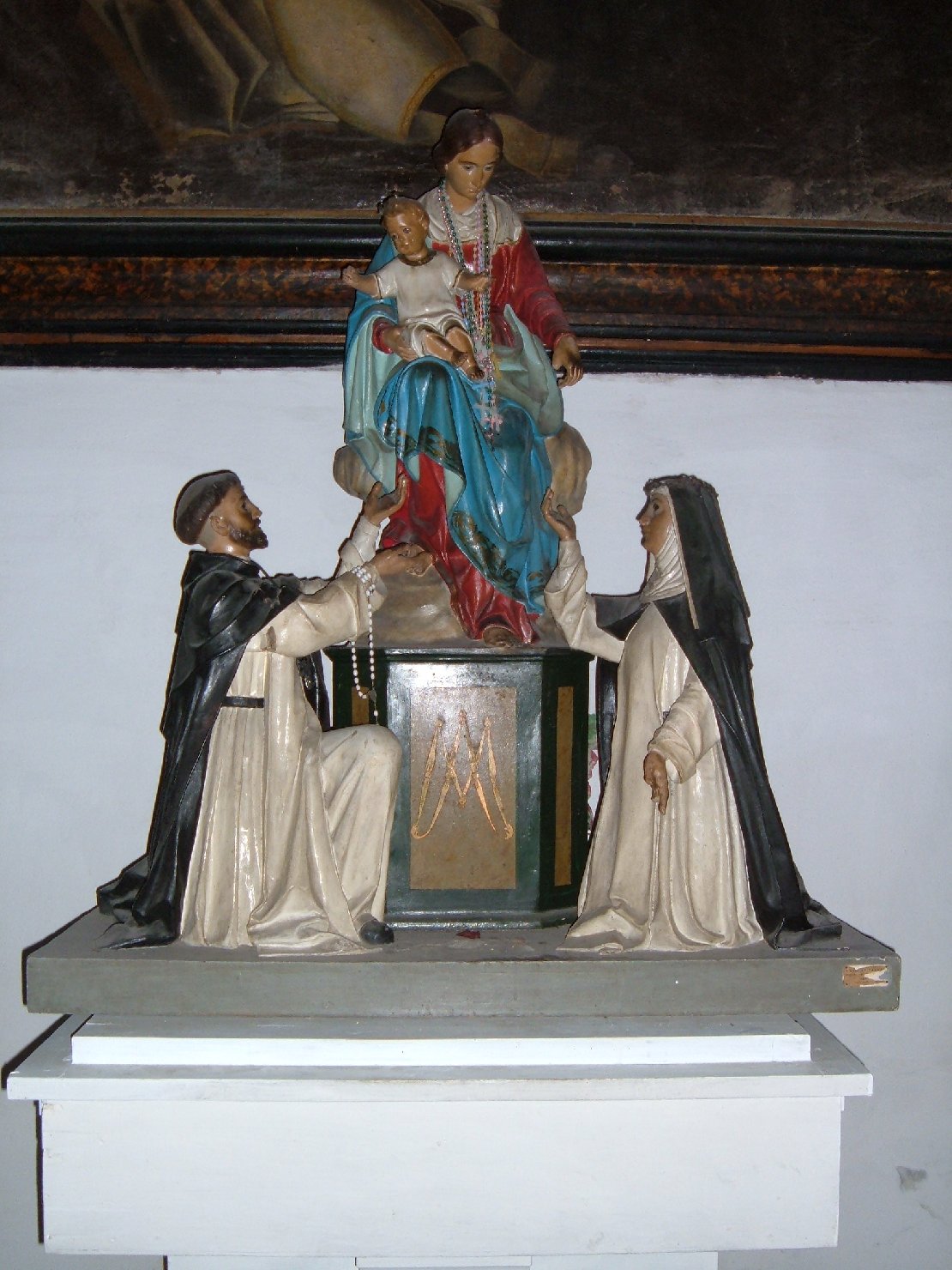 Madonna di pompei, madonna del rosario con san domenico e santa caterina da siena (gruppo scultoreo)