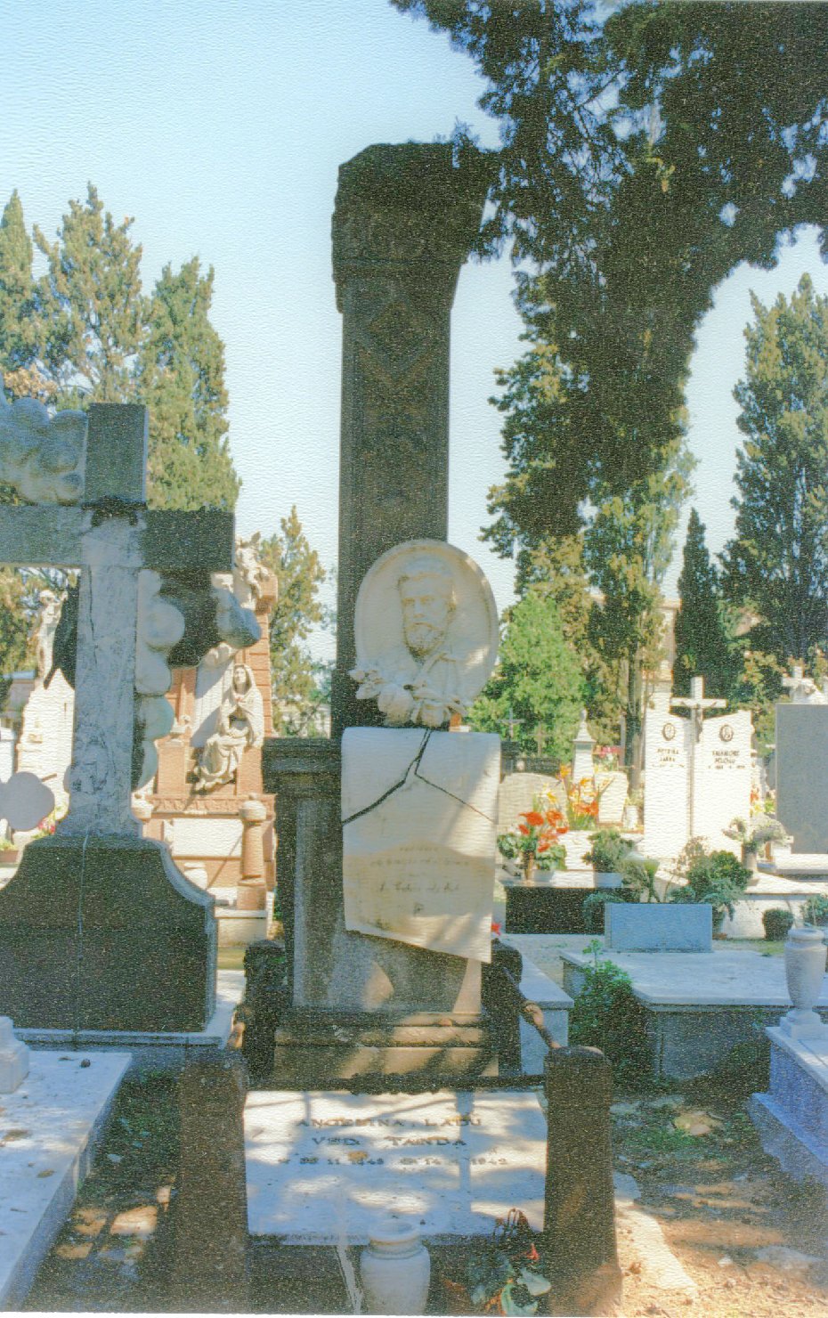 Ritratto di salvatore tanda ricci, ritratto d'uomo (monumento funebre)