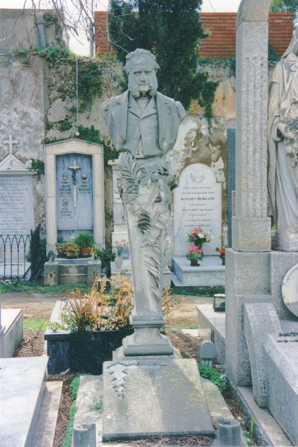 Ritratto di giovanni pietrasanta, busto ritratto d'uomo (monumento funebre)