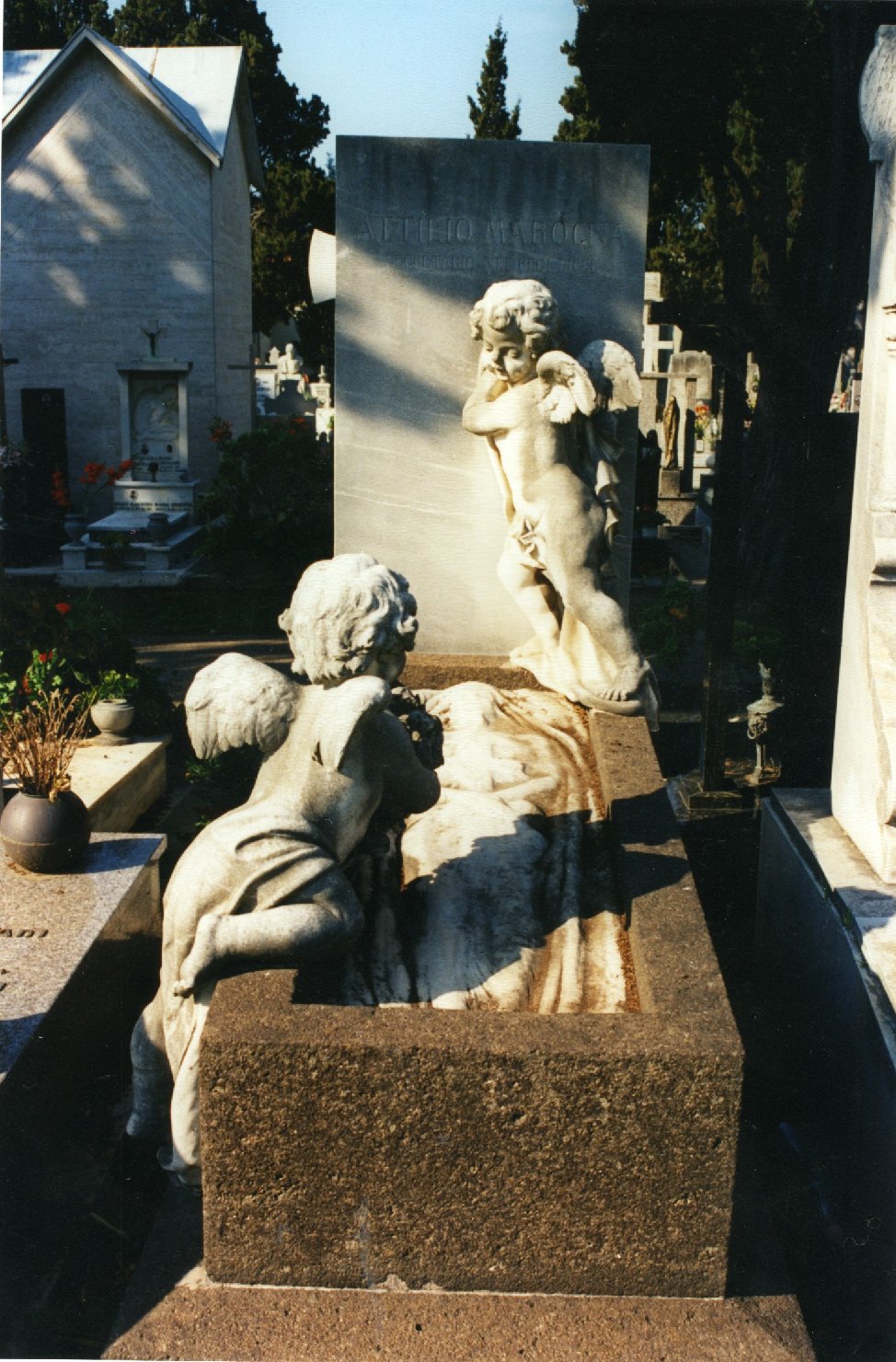 Angioletti (monumento funebre)