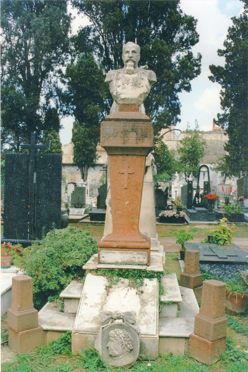 Ritratto di ignazio casu adami, busto ritratto d'uomo (monumento funebre)