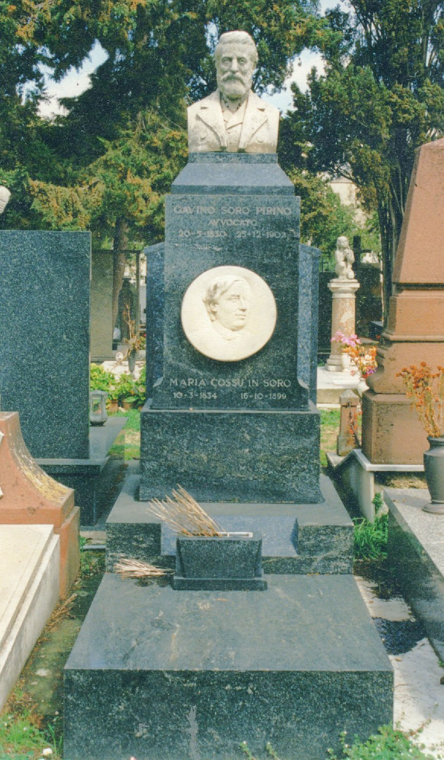 Busto ritratto d'uomo (monumento funebre)