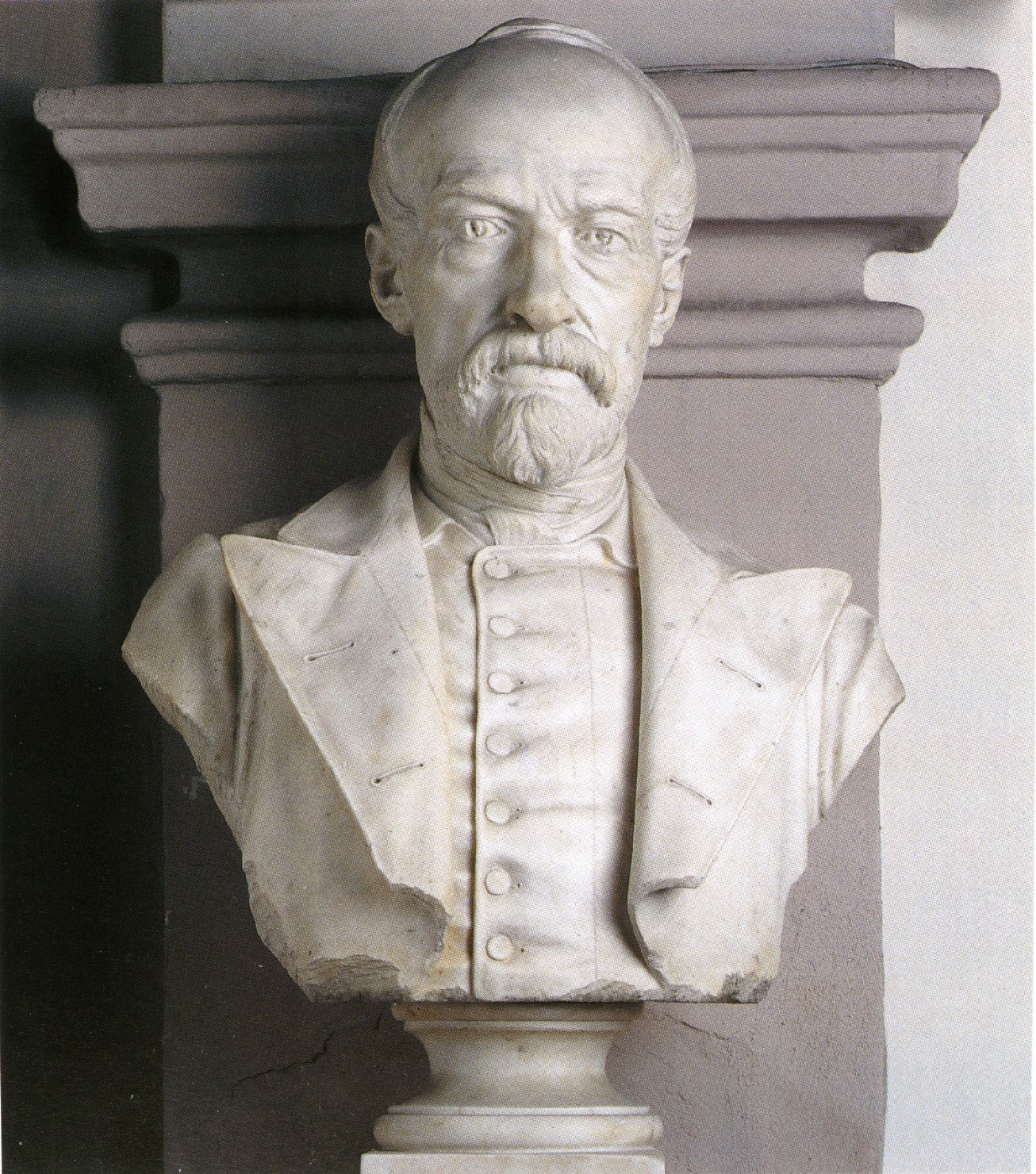 Ritratto di giuseppe mazzini, busto ritratto d'uomo (scultura)