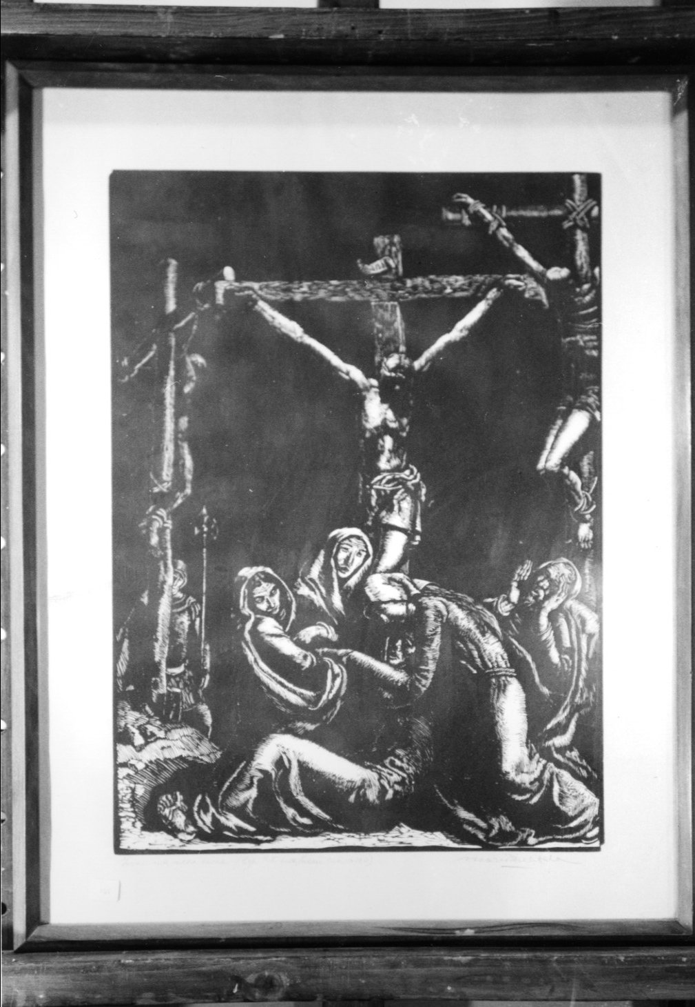 Intorno alla croce, crocifissione di cristo con la madonna e santa maria maddalena (stampa)
