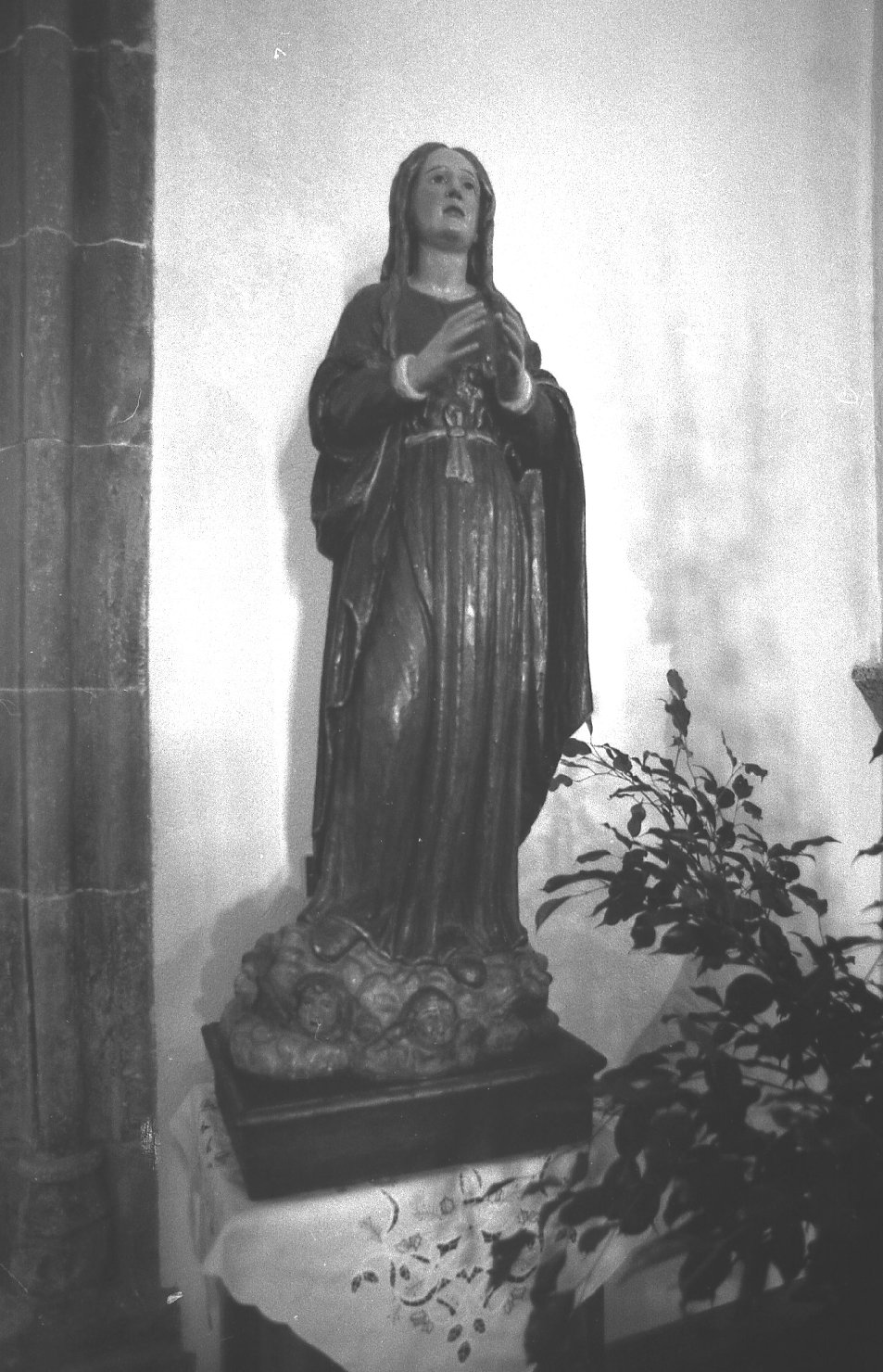 Madonna (statua)