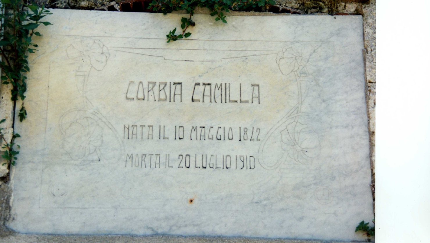 Lapide tombale