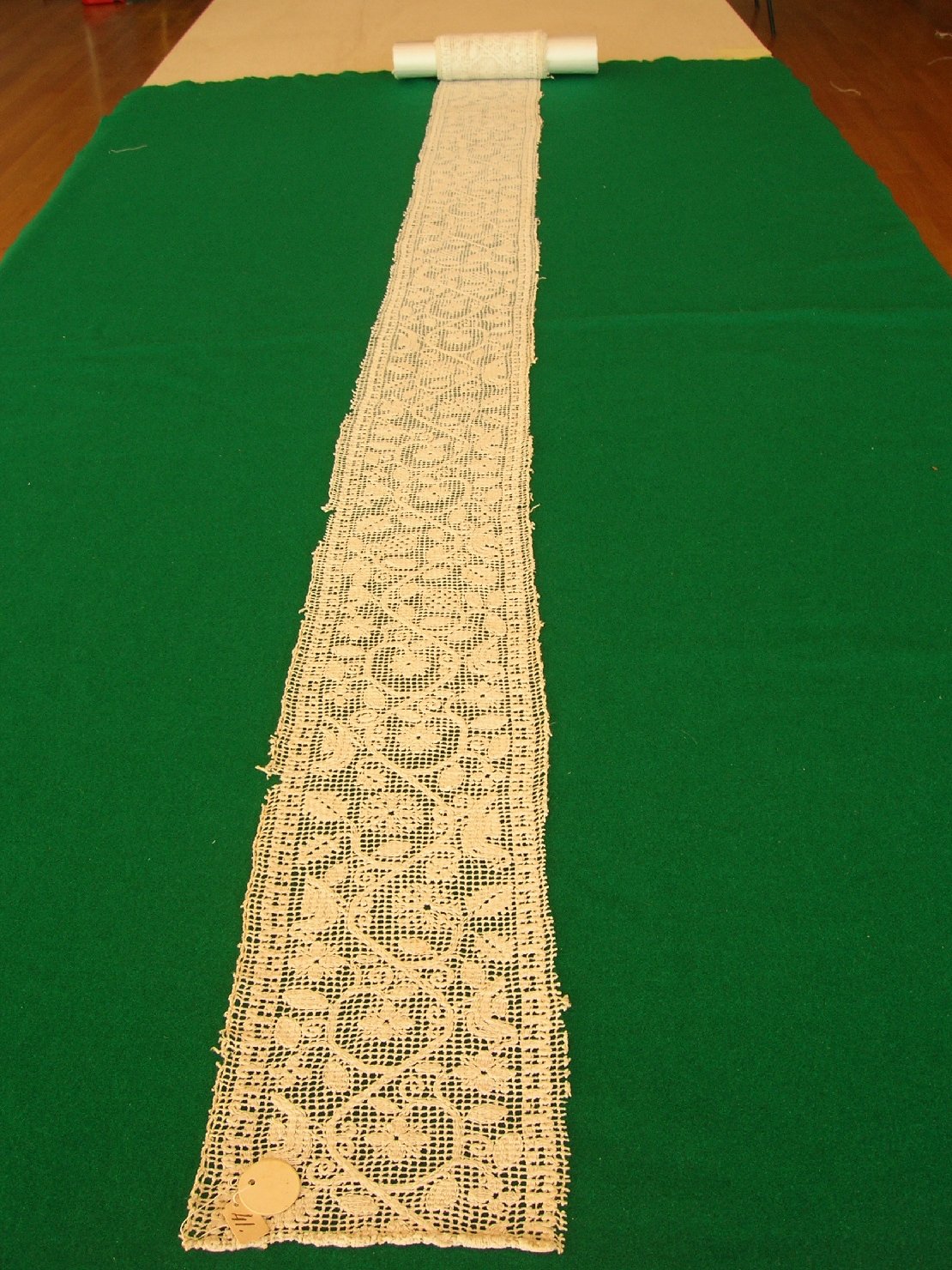 Striscia di filet, accessori tessili