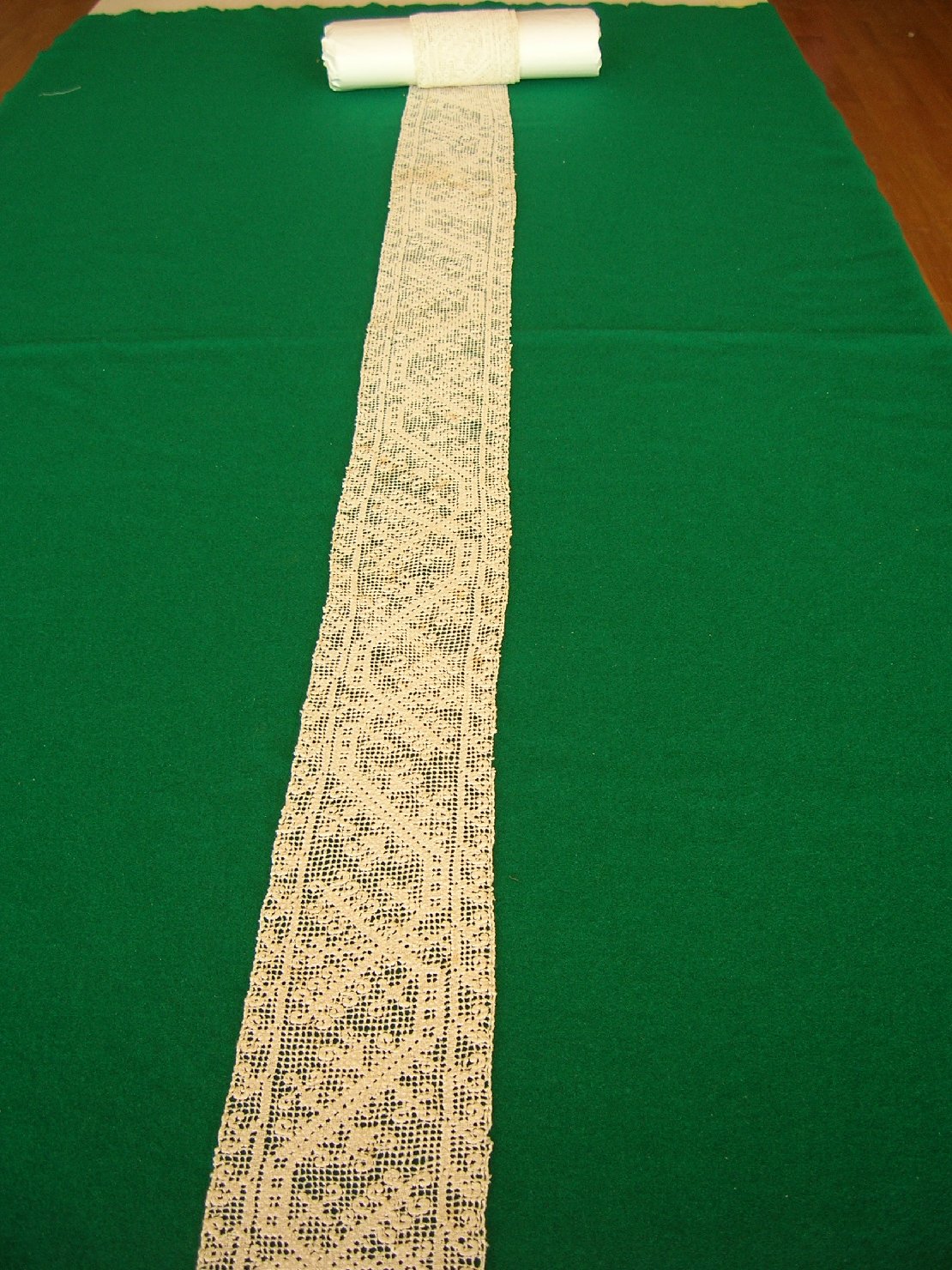 Striscia di filet, accessori tessili