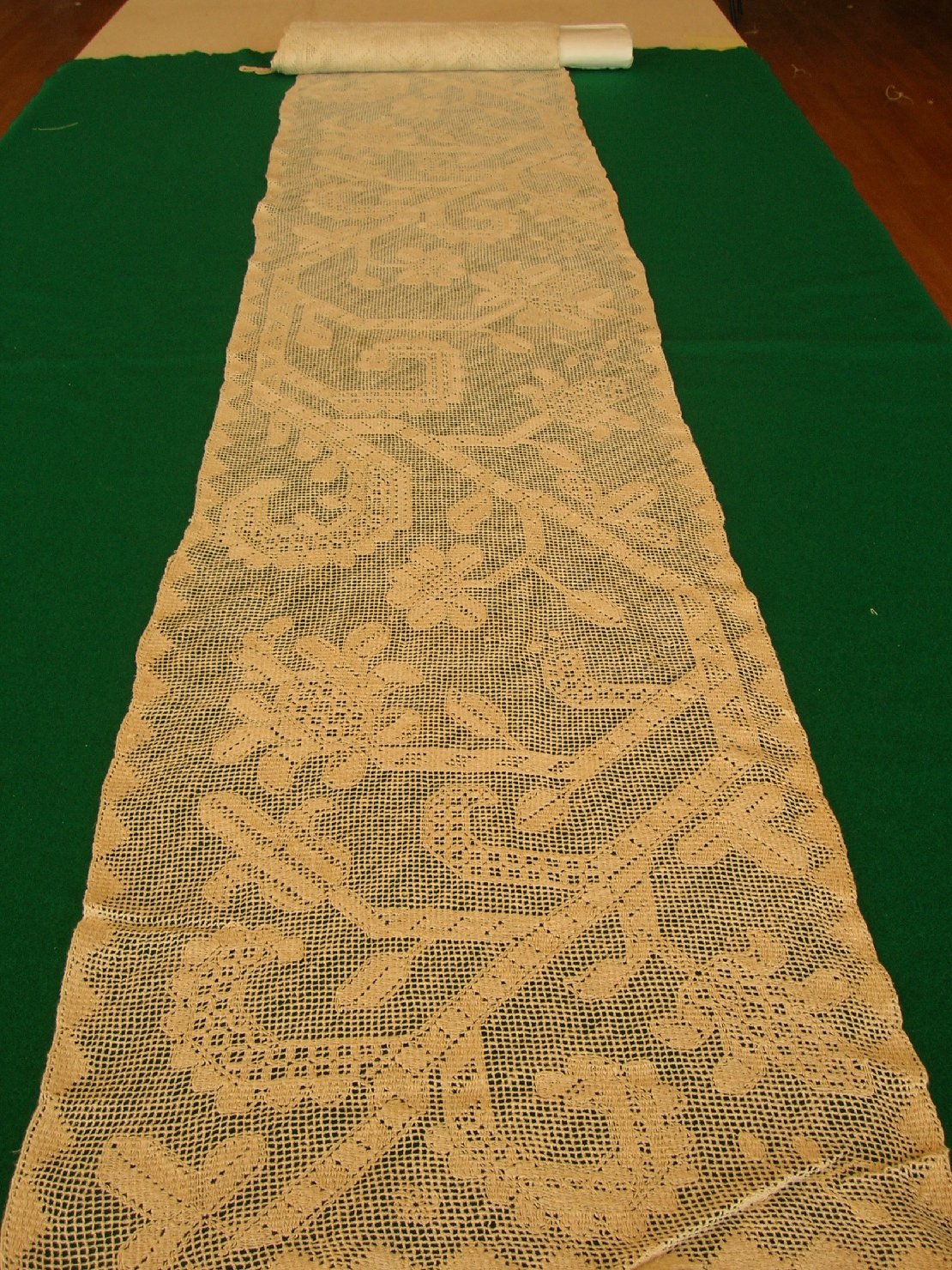 Striscia di filet, accessori tessili