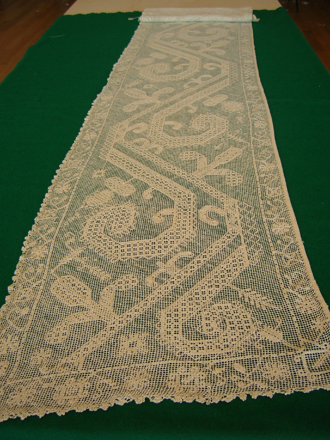 Striscia di filet, accessori tessili