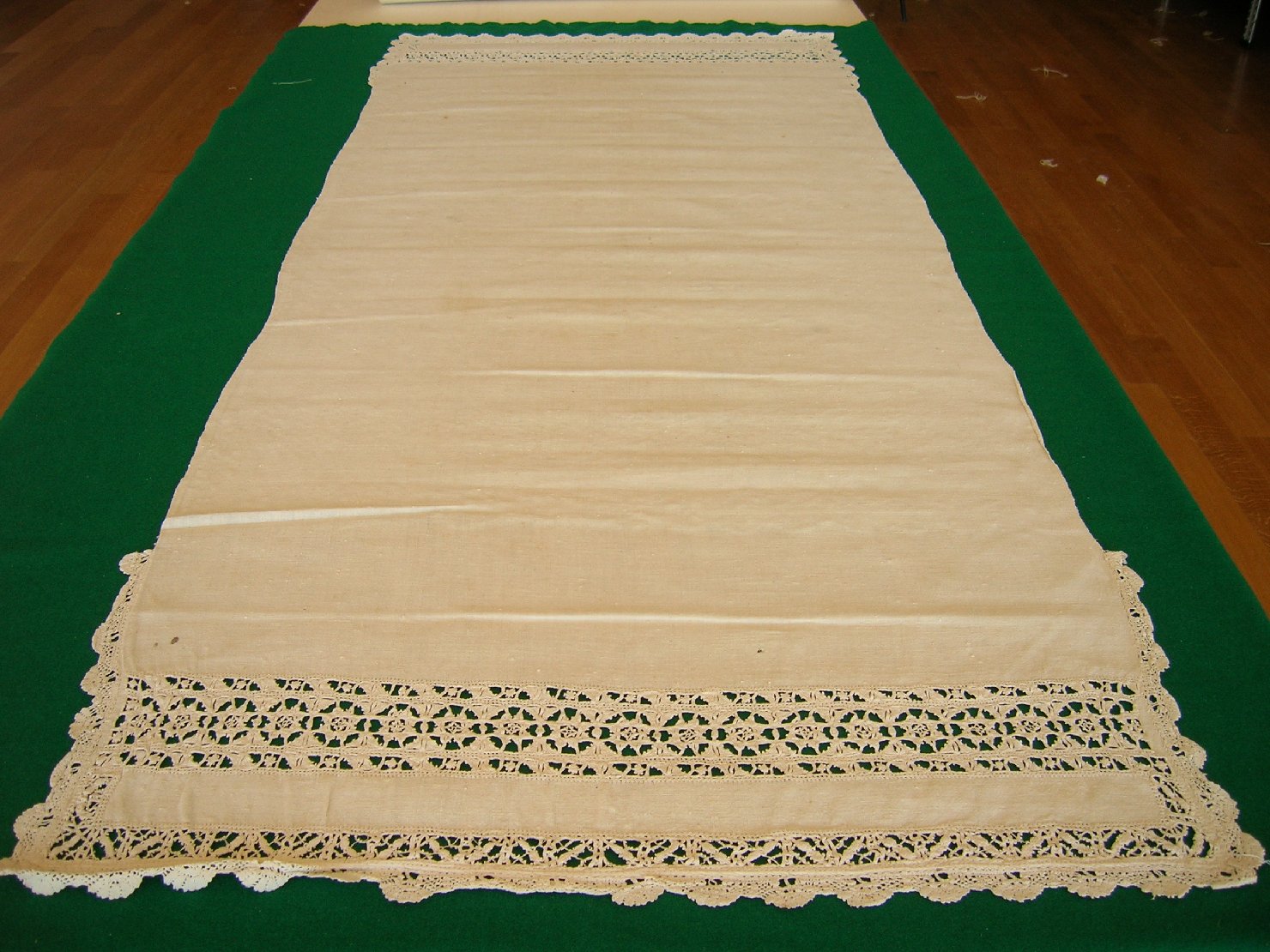 Tovaglietta per altare, accessori tessili