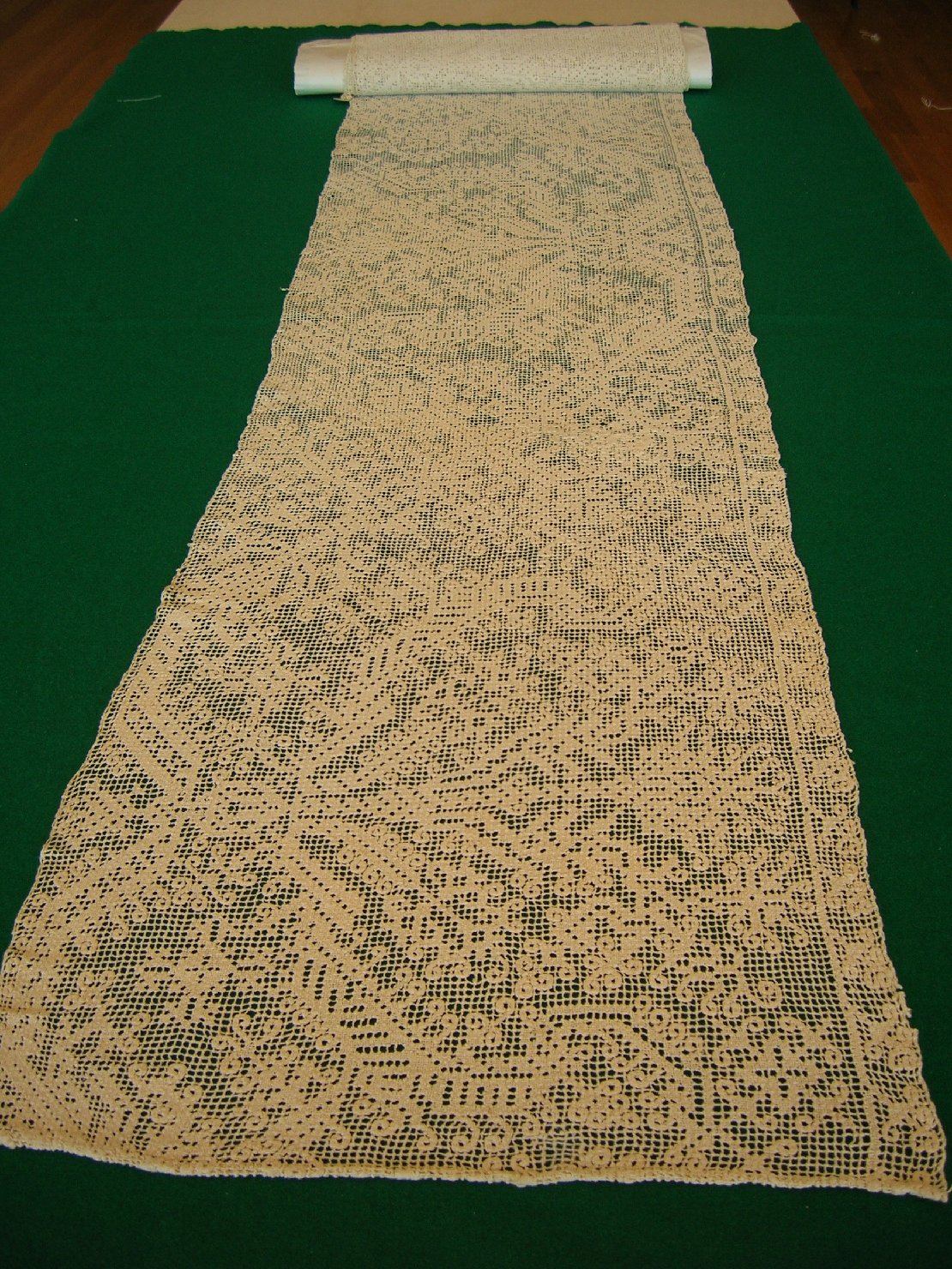 Striscia di filet, accessori tessili