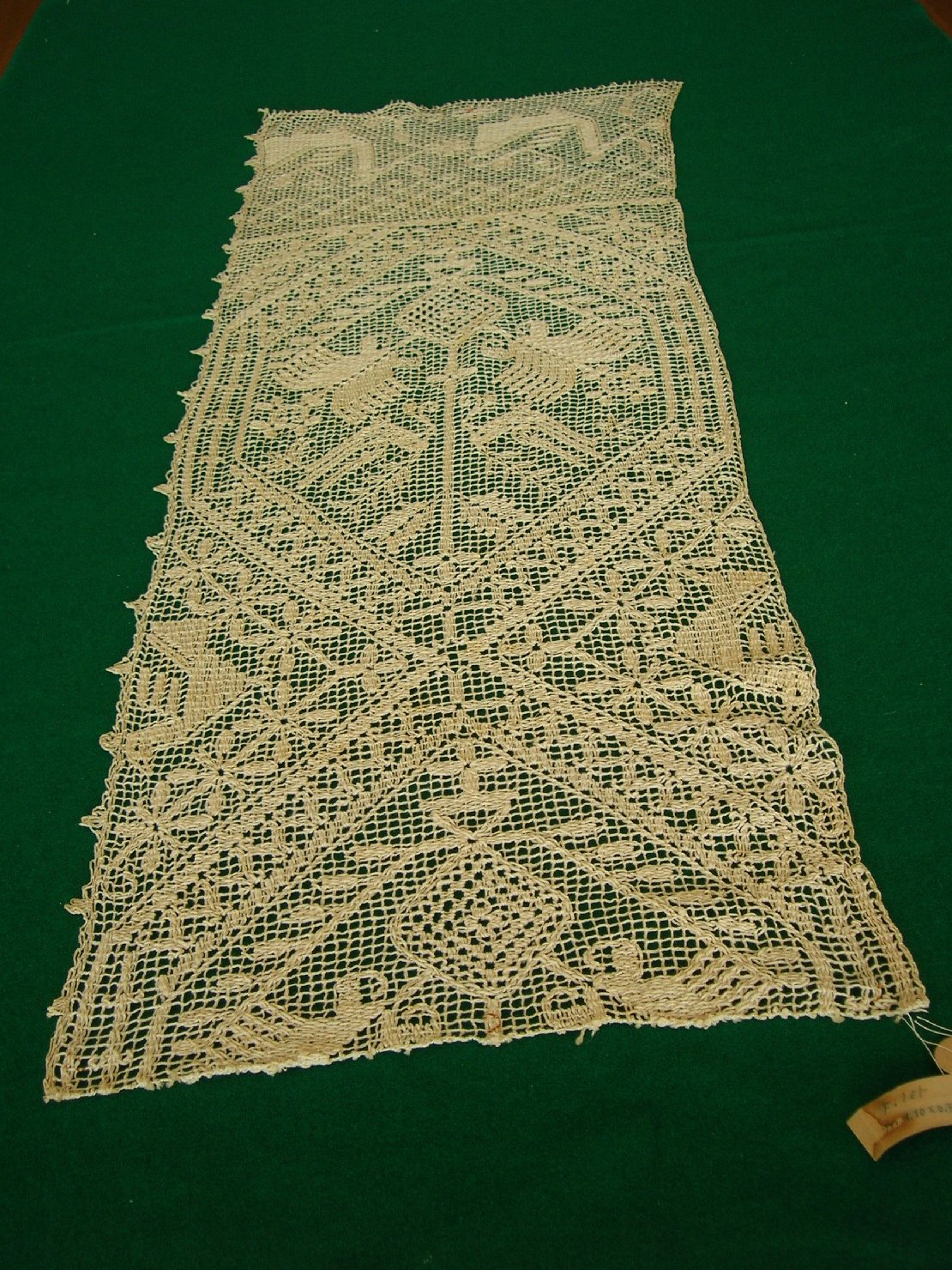 Striscia di filet, accessori tessili