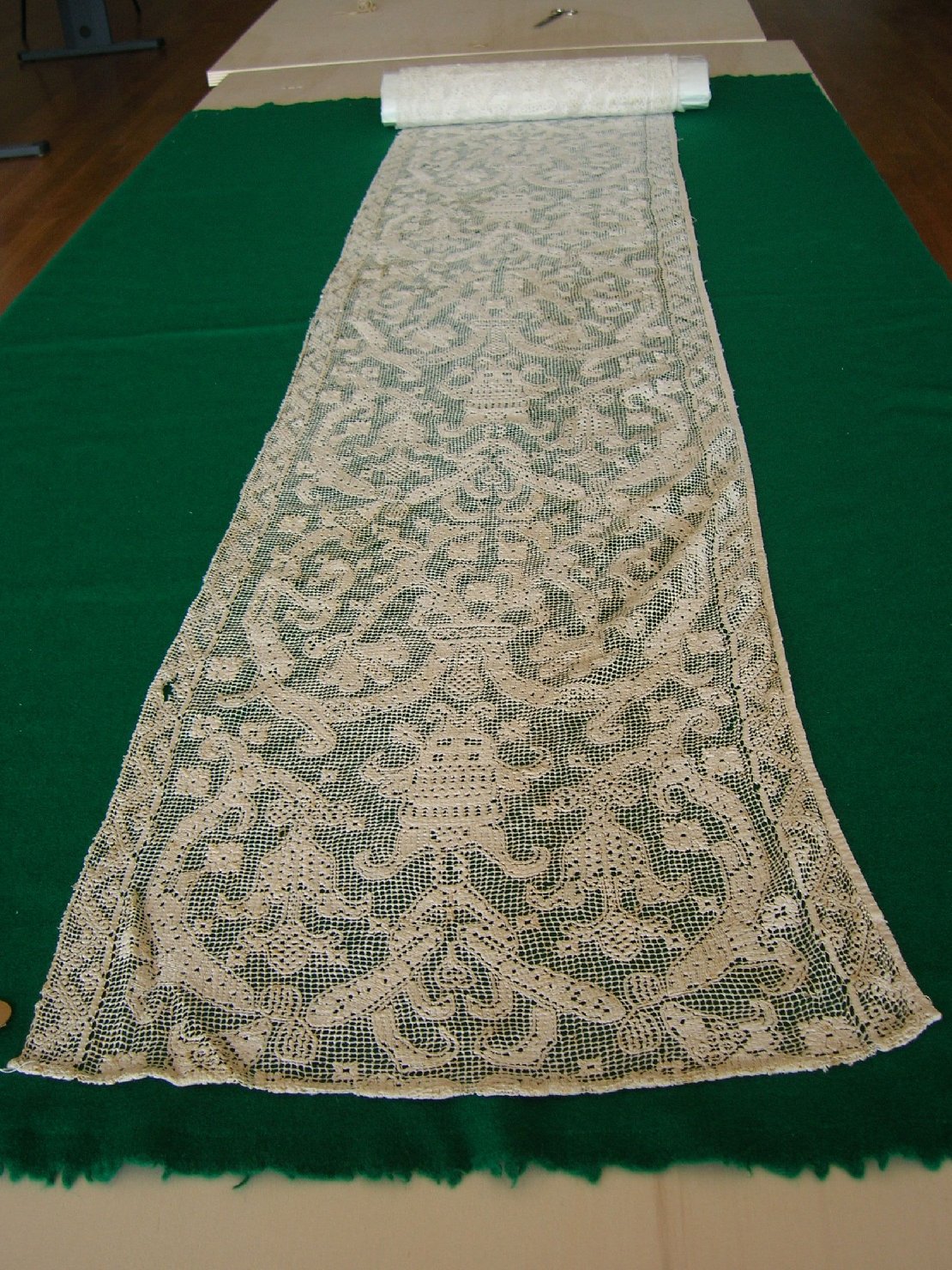 Striscia di filet, accessori tessili
