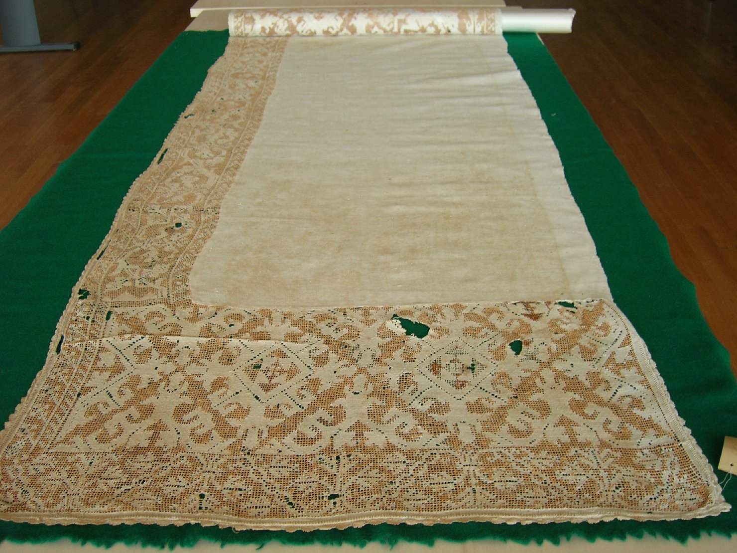 Tovaglia per altare, accessori tessili