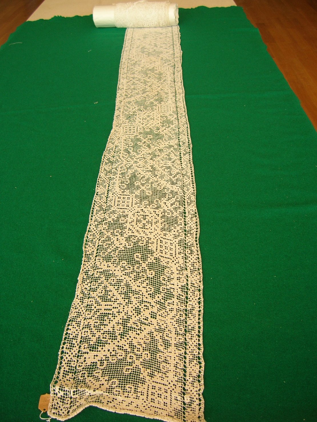Striscia di filet, accessori tessili