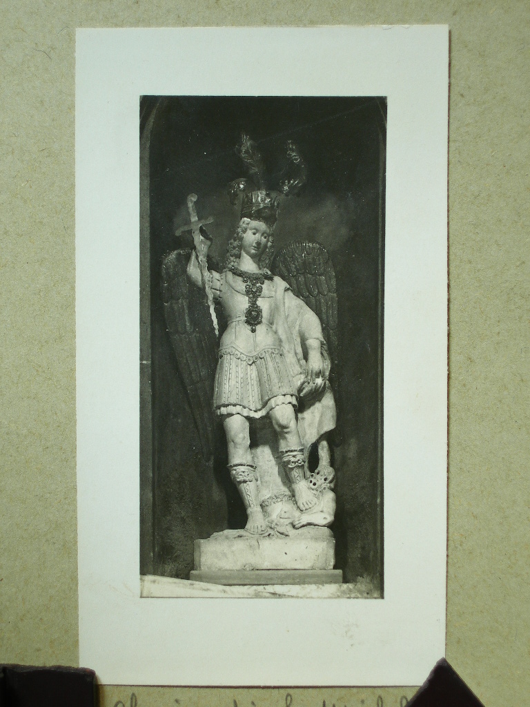 Statua, Chiesa di S. Michele (positivo) di Anonimo (XX)