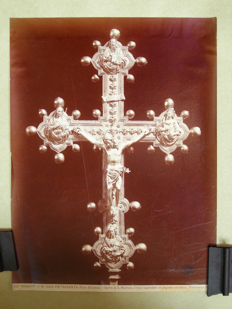 Lucca. Pietrasanta. Crocifisso (positivo) di Anonimo (laboratorio) (XX)
