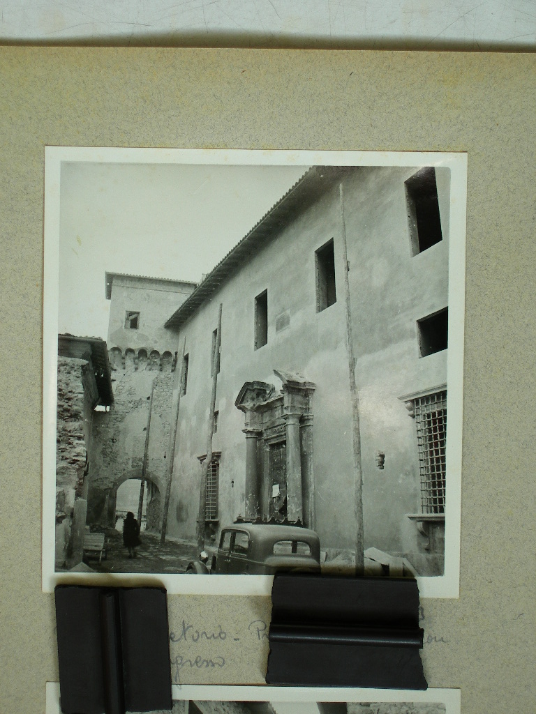 Lucca Provincia. La Rocca (positivo) di Anonimo (laboratorio) (XX)