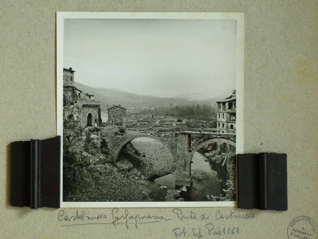 Lucca Provincia. Veduta (positivo) di Anonimo (laboratorio) (XX)