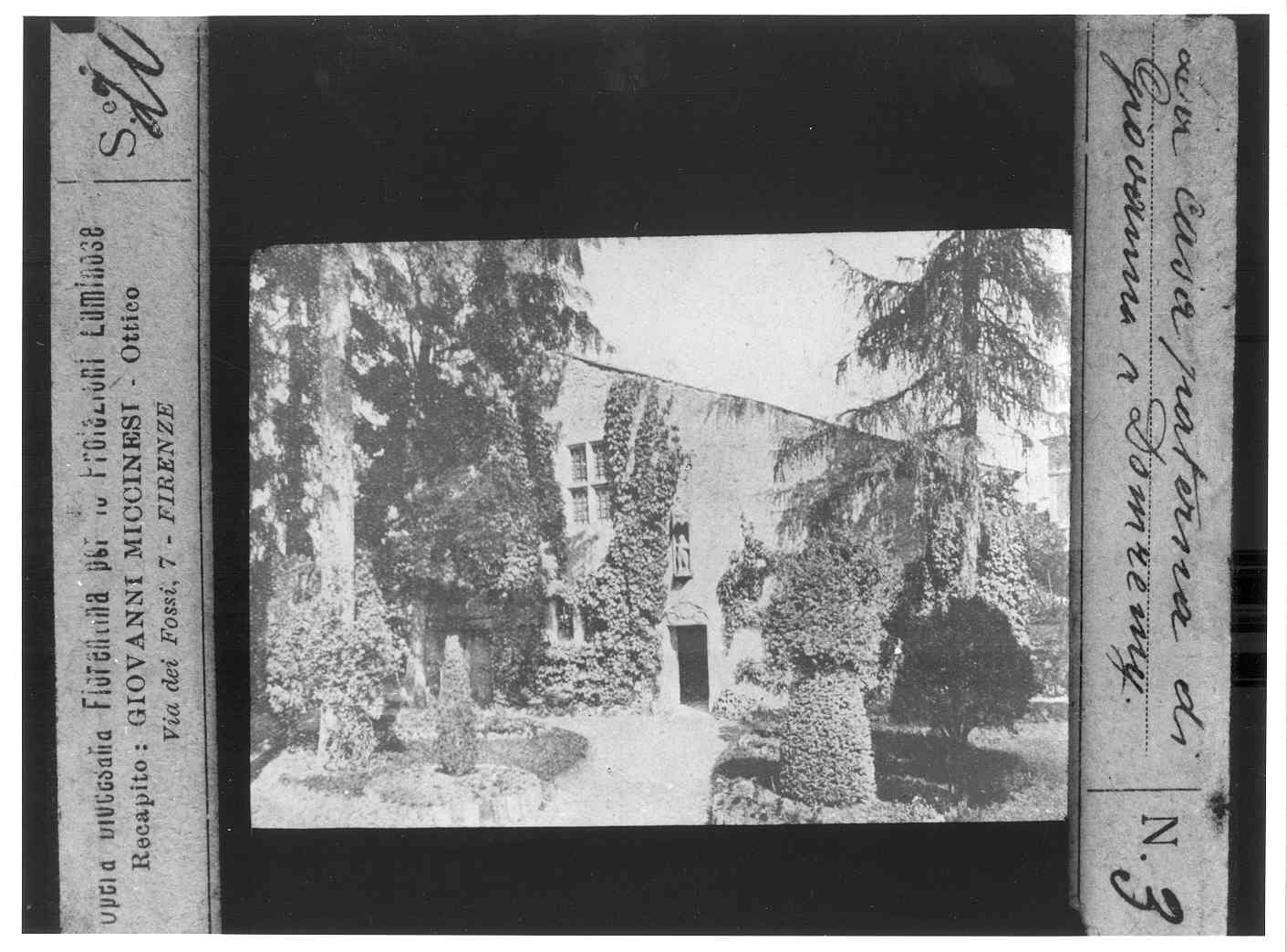 Casa con giardino (diapositiva) di Anonimo (XX)