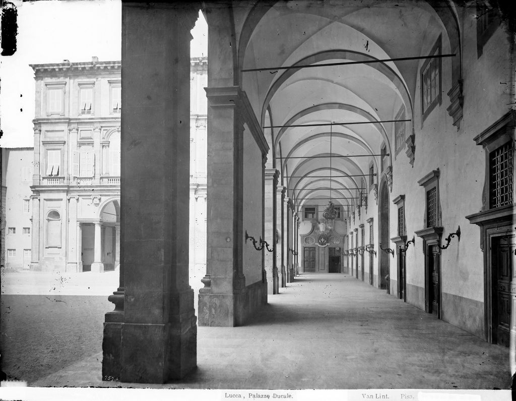Lucca - Palazzo della Provincia (negativo) di Lint, Enrico van (seconda metà XIX)