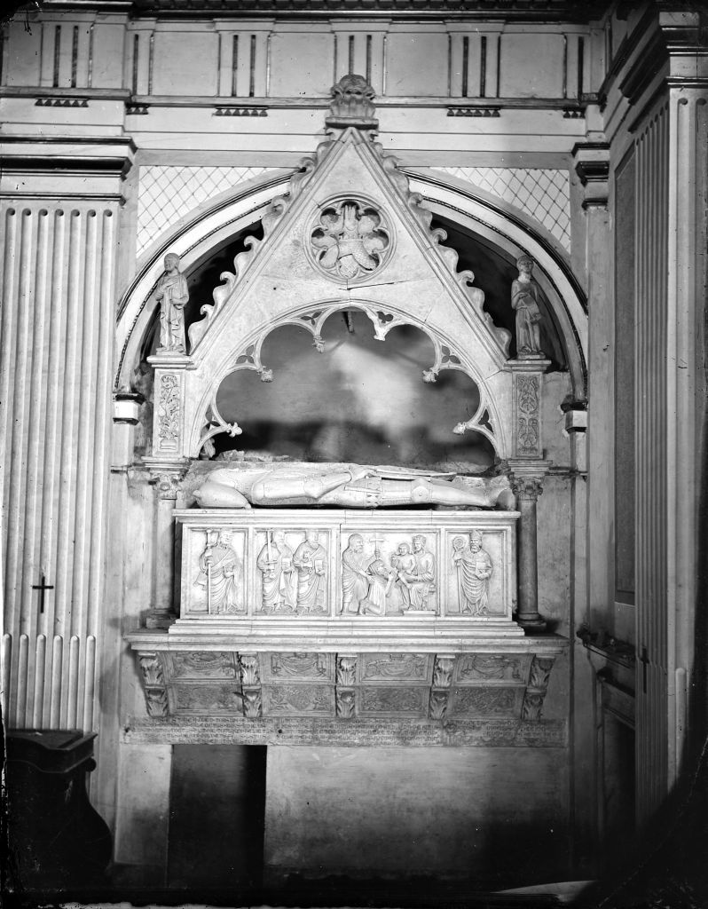 Fosdinovo - Chiesa di S. Remigio - Monumenti funebri (negativo) di Lint, Enrico van (seconda metà XIX)