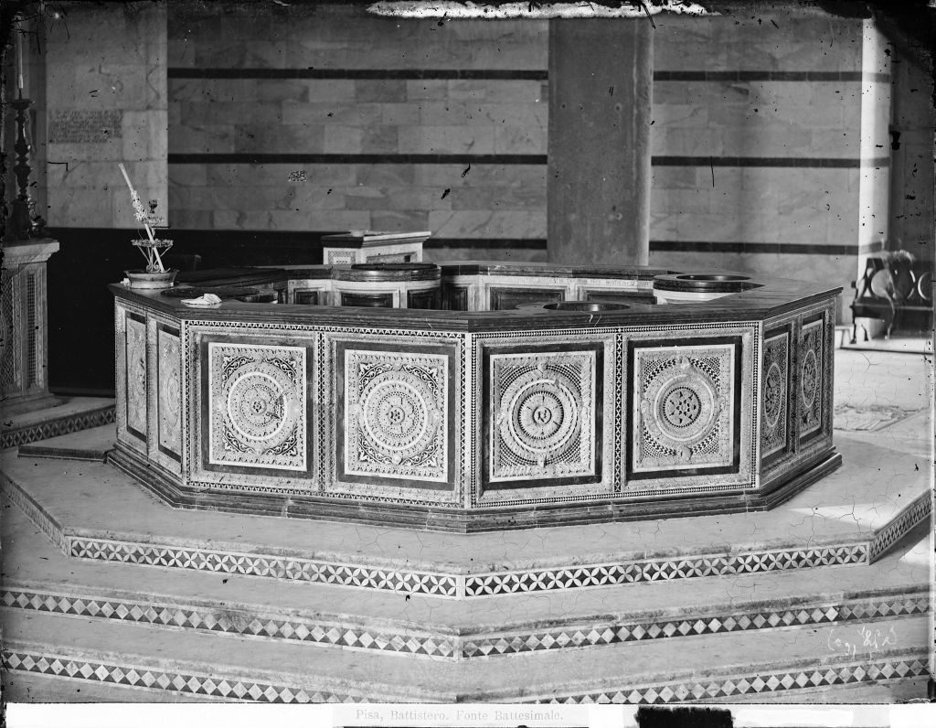 Pisa - Battistero - Fonte battesimale (negativo) di Guido da Como, Lint, Enrico van (seconda metà XIX)