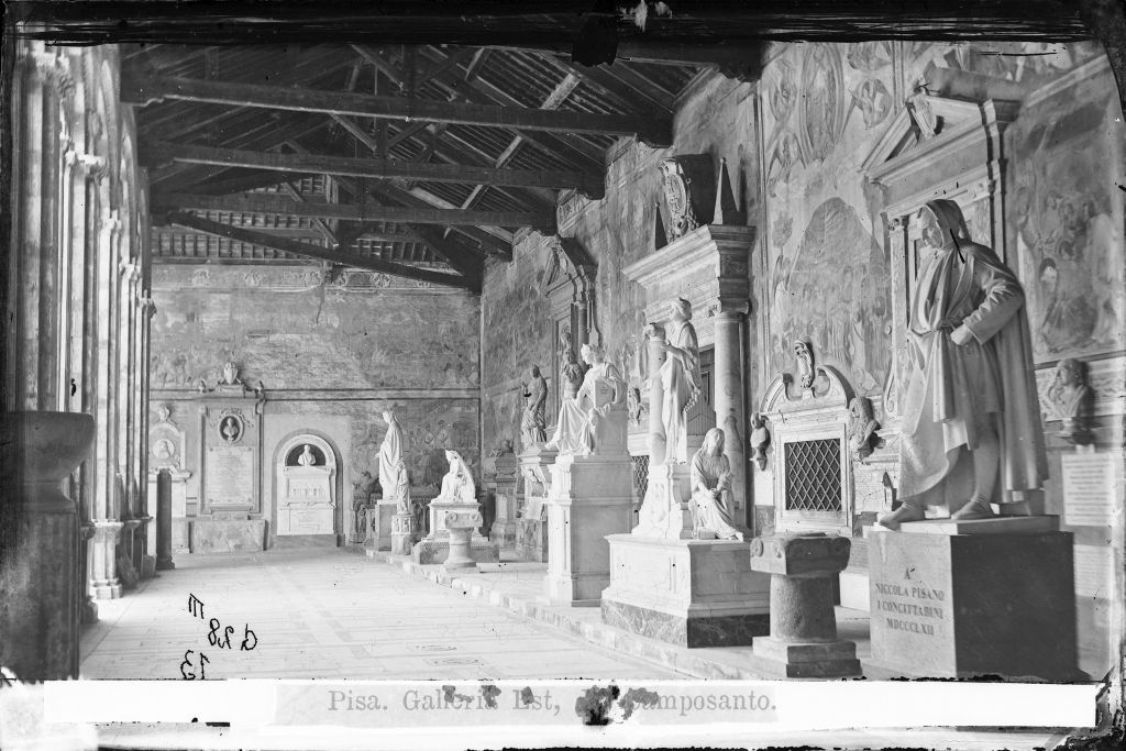 Pisa - Camposanto - Vedute (negativo) di Lint, Enrico van (seconda metà XIX)