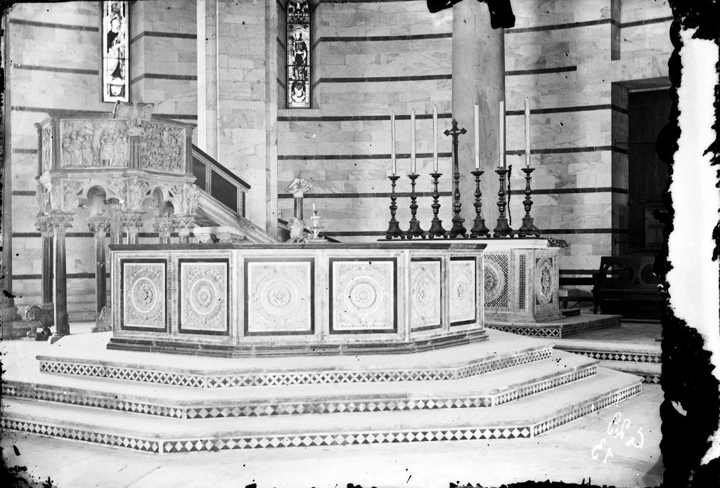 Pisa - Battistero - Vedute interne (negativo) di Guido da Como, Nicola Pisano, Anonimo (XIX/ XX)