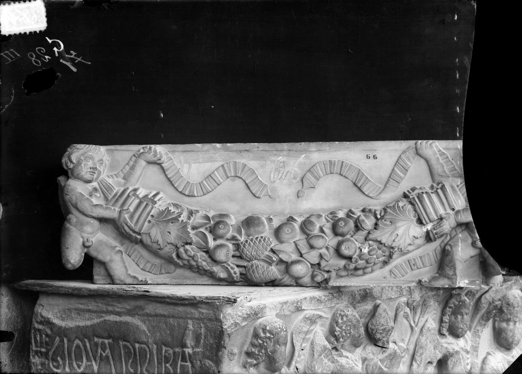 Pisa - Camposanto - Monumento sepolcrale dell'abate Benedetto (?) (negativo) di Guardi, Andrea di Francesco, Anonimo (XIX/ XX)