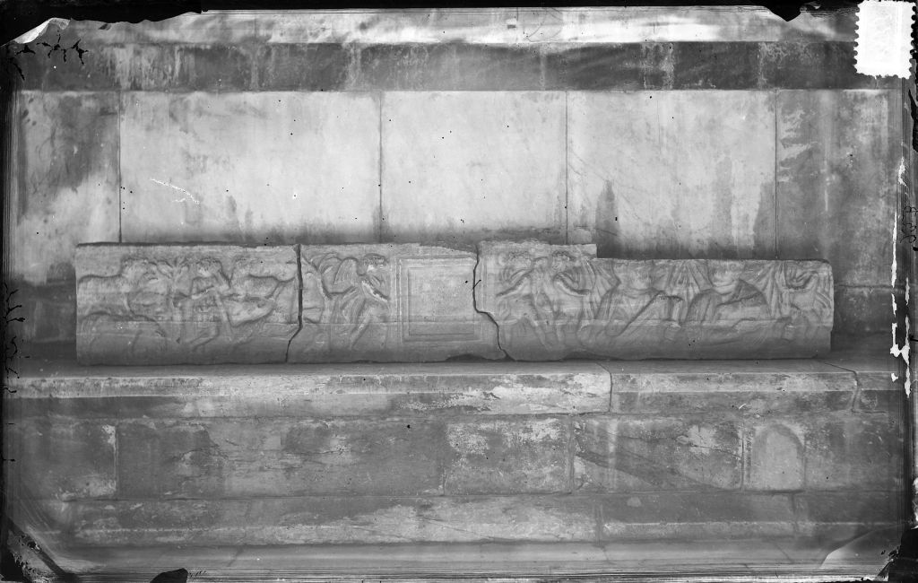 Pisa - Camposanto - Sculture (negativo) di Anonimo (XIX/ XX)