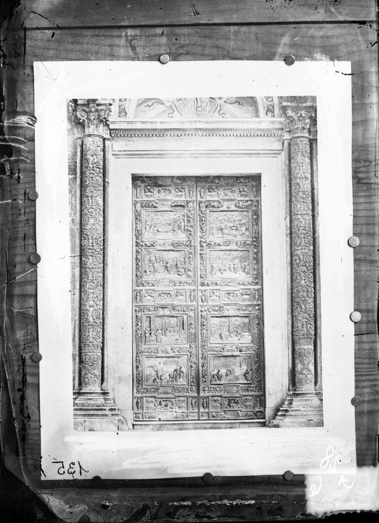 Pisa - Duomo - Portale maggiore (negativo) di Anonimo (XIX/ XX)